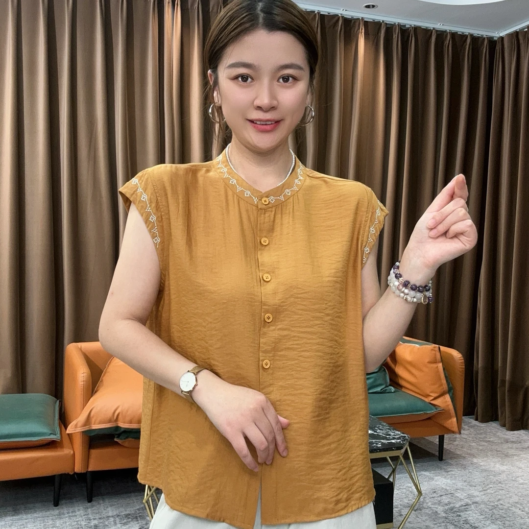 夏季新款洋气刺绣百搭显瘦减龄衬衫女气质优雅休闲纯色T恤短袖
