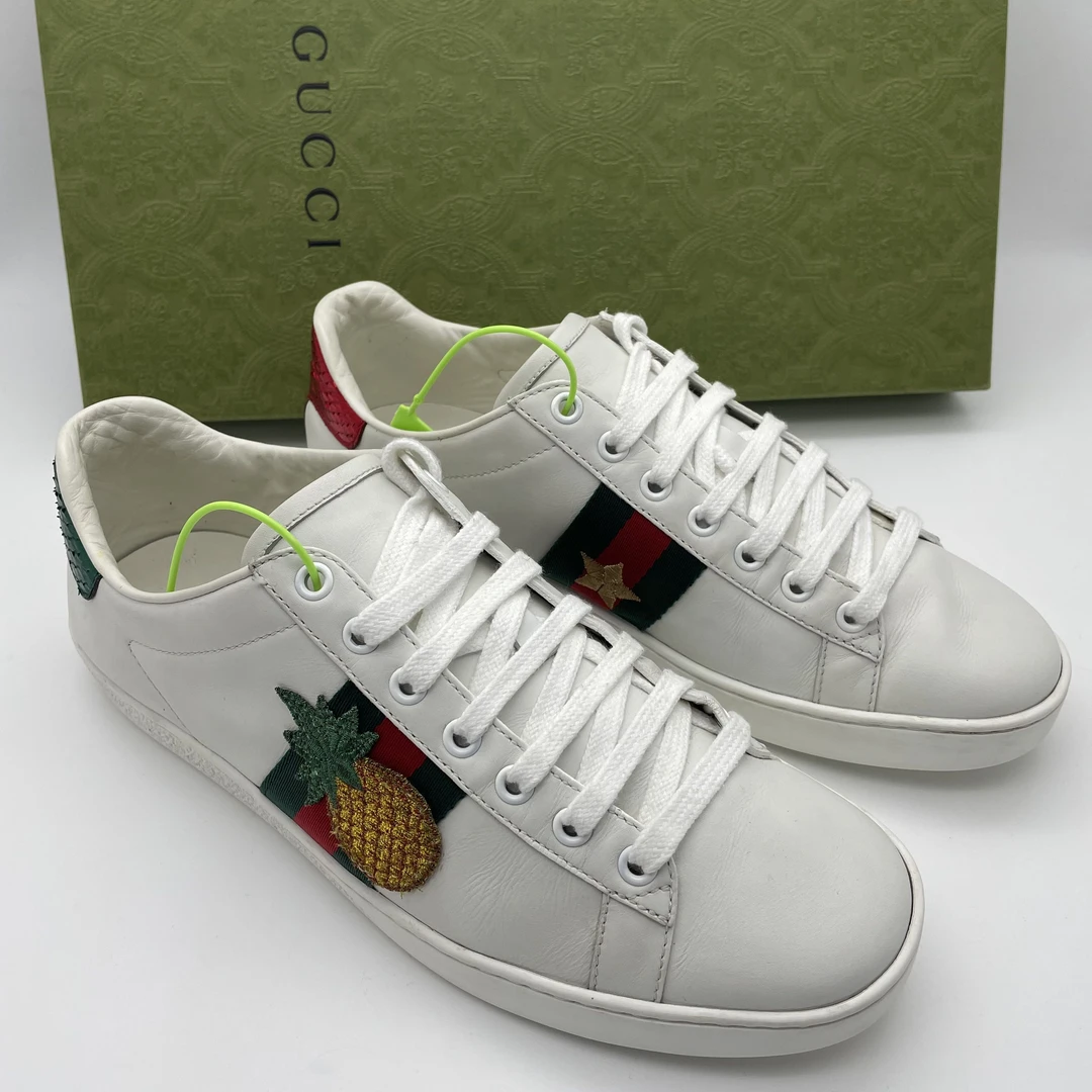 95新 GUCCI/古驰 /38.5欧码 二手男款 鸳鸯图案刺绣休闲时尚板鞋