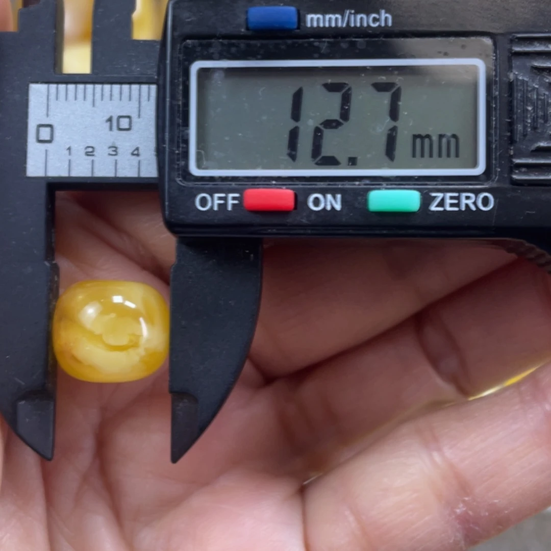 【闪购商品】裸石蜜蜡未镶嵌50杂