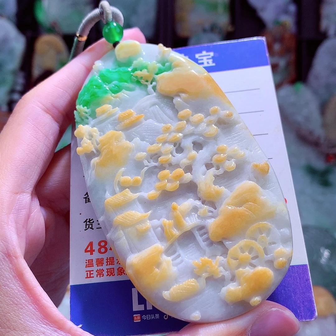 颈饰未镶嵌翡翠天然