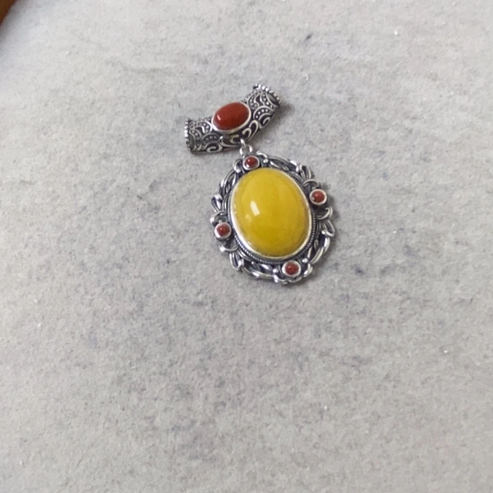 蜜蜡裸石银S925镶嵌吊坠