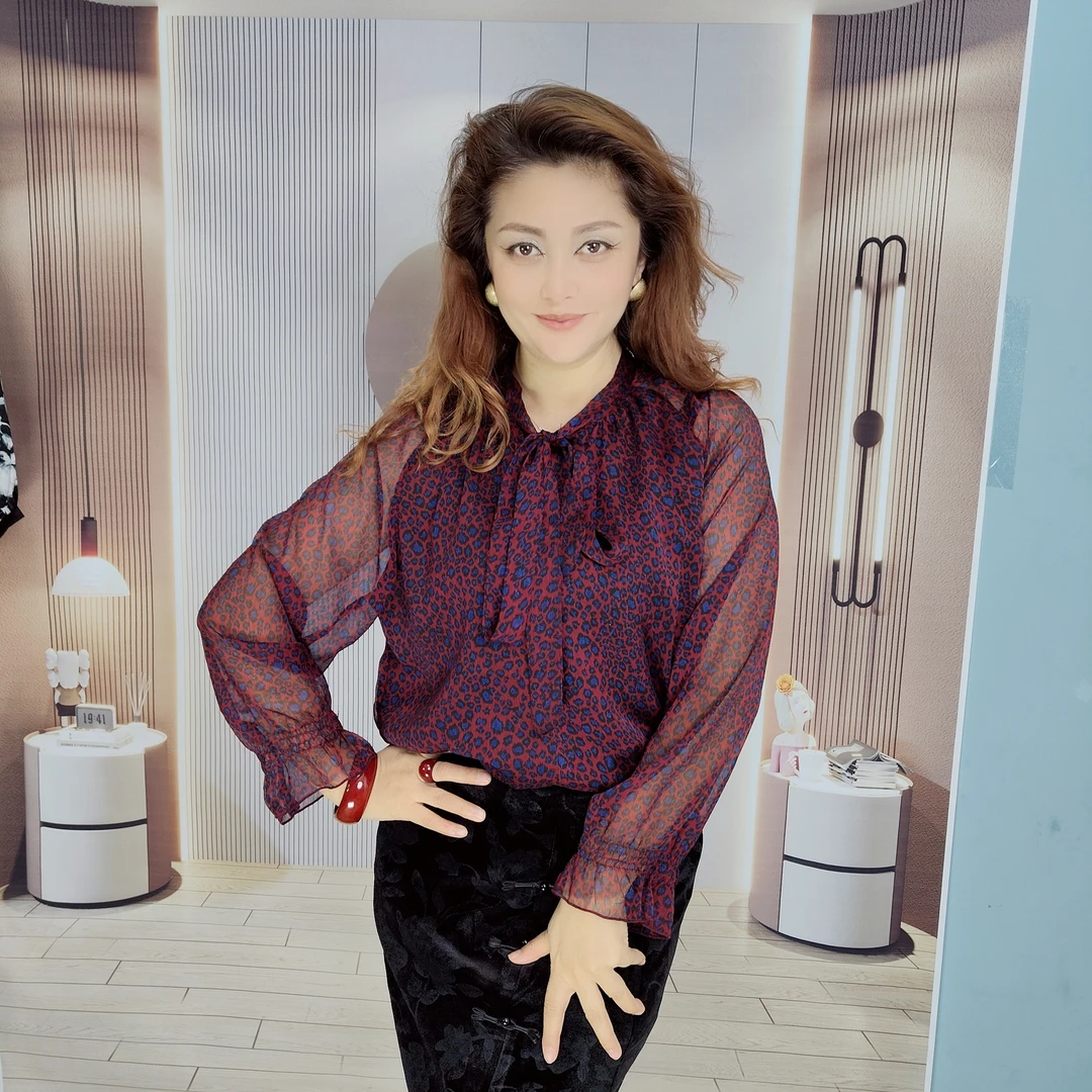 长袖系带领不起球衬衫休闲复古百搭小衫蕾丝雪纺衫气质印花碎花