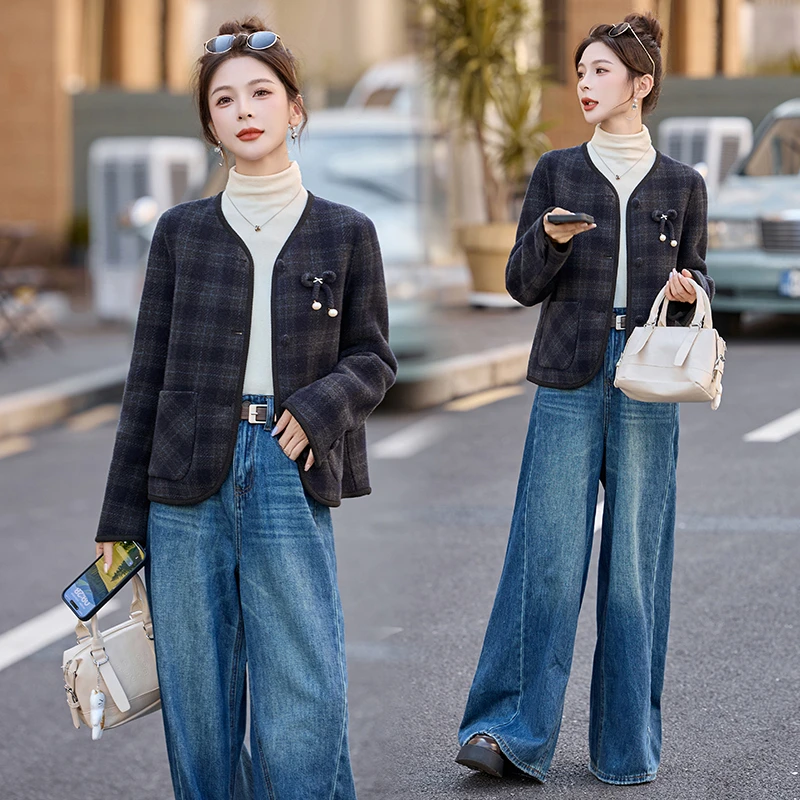 韩版格纹撞色双面羊毛外套女2025秋冬新款设计感时尚短款毛呢大衣