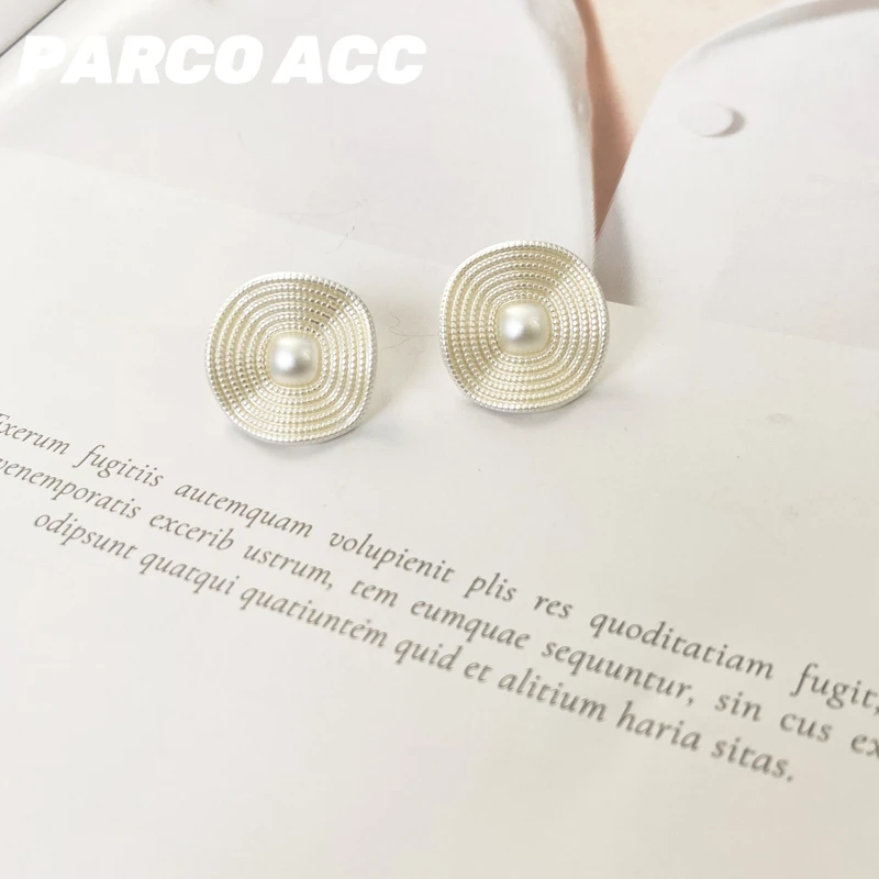 铜合金耳饰 TC601  MARBLE LEO 暖色太阳花肌理耳钉【NANA】