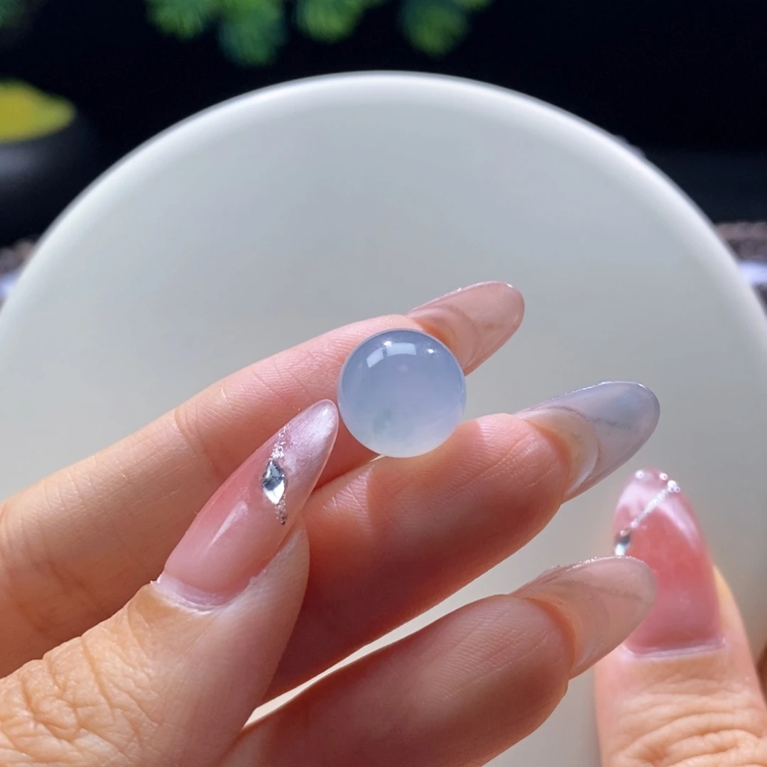 颈饰未镶嵌翡翠翡翠冰淡蓝圆珠12.3mm