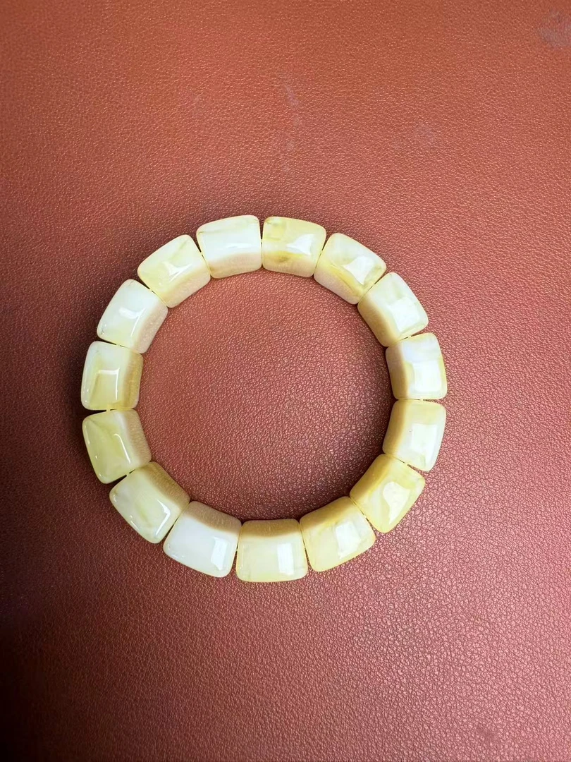 A300 精选手串(无礼盒)