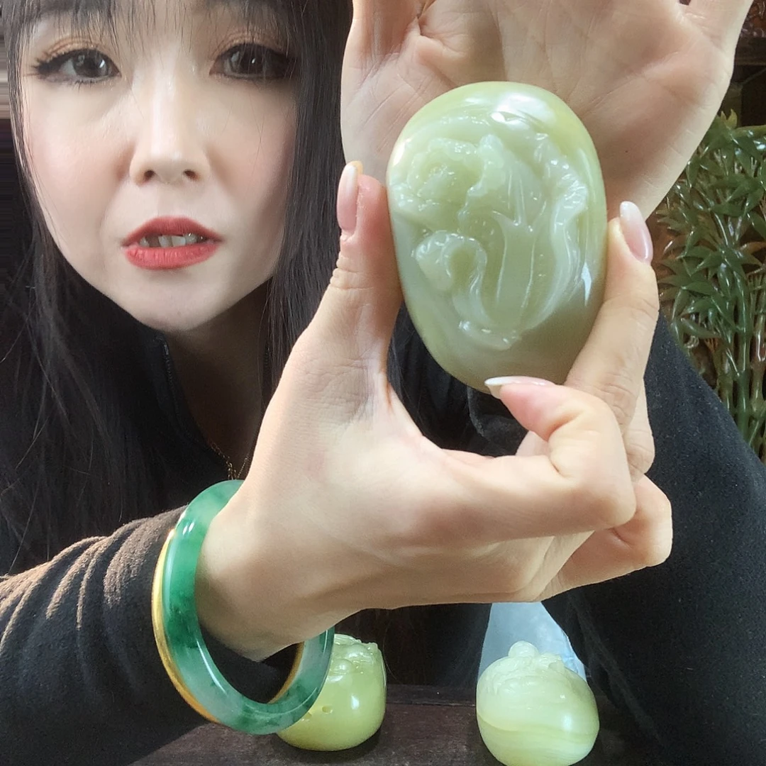 凭***雨石材古青石手把件