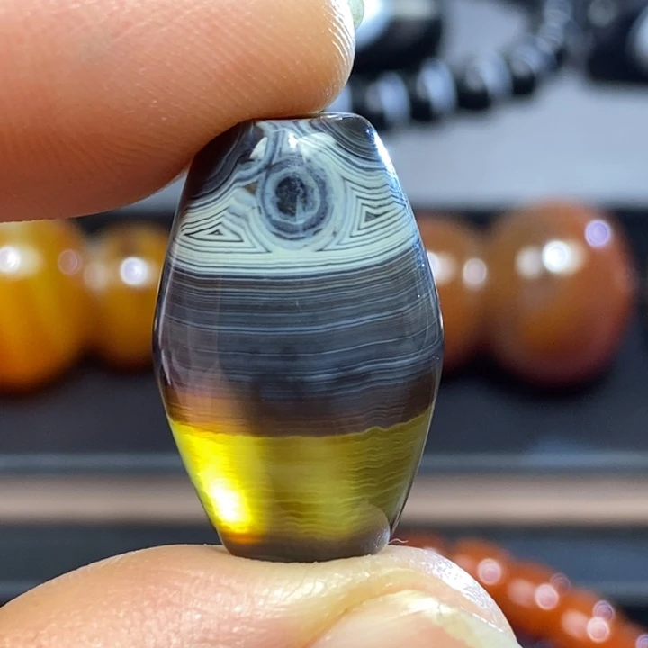 玛瑙/玉髓未镶嵌挂件