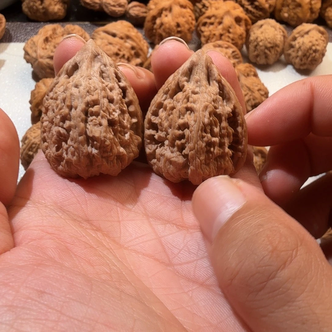 文玩核桃吊坠塔尖31