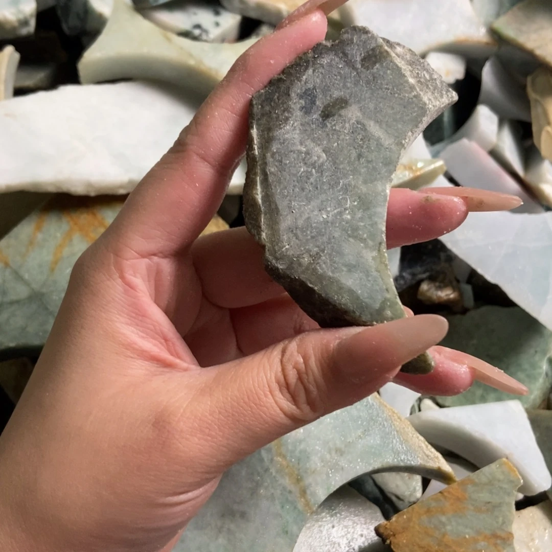 翡翠未镶嵌颈饰天然翡翠