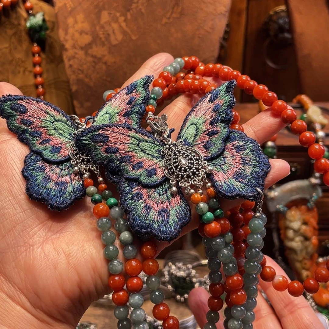 【闪购商品】吊坠(赠链)未镶嵌翡翠