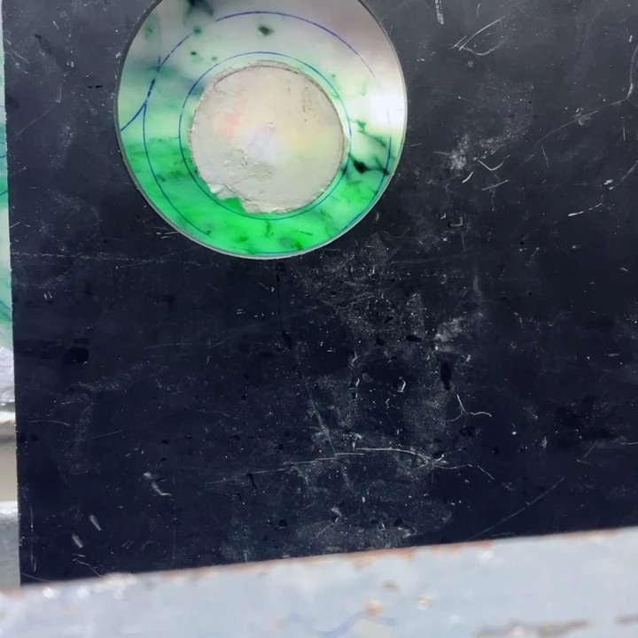 悦***镜未镶嵌手镯定制翡翠