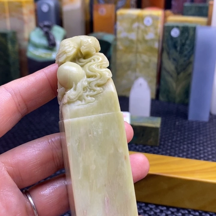 广东石无**克青田石印章石