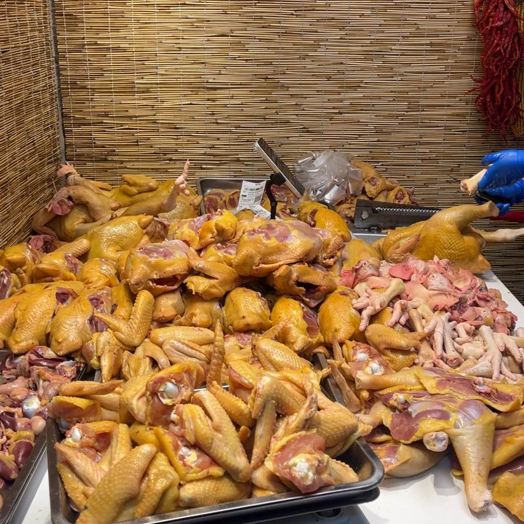 6中国大陆包装鸡翅20个。7.45斤