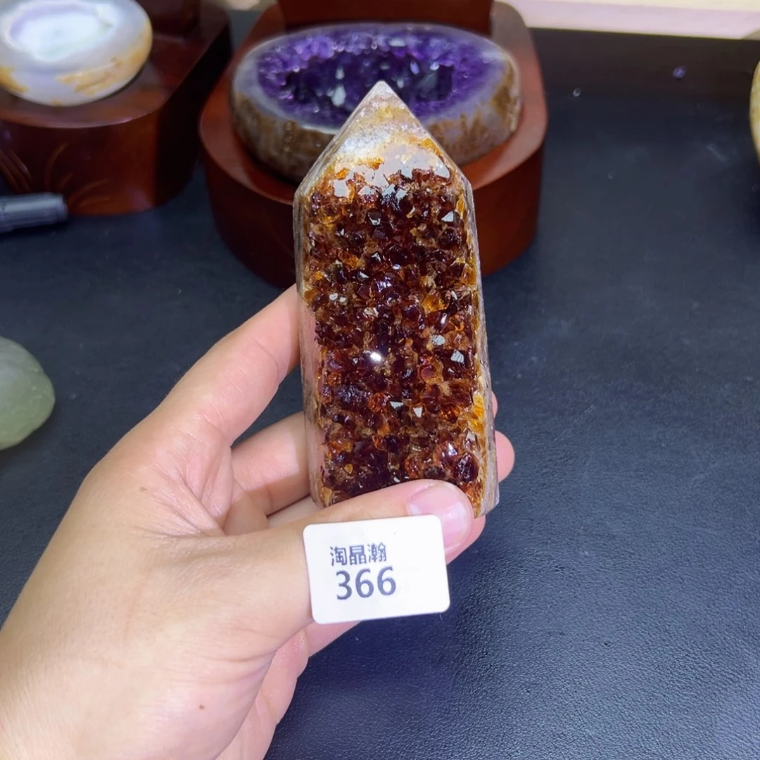 未镶嵌水晶大型摆件（非配饰）