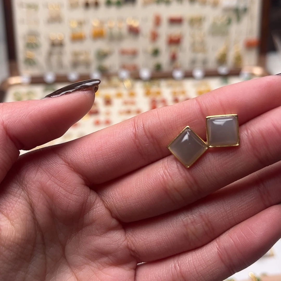 和田玉银S925镀金镶嵌耳坠