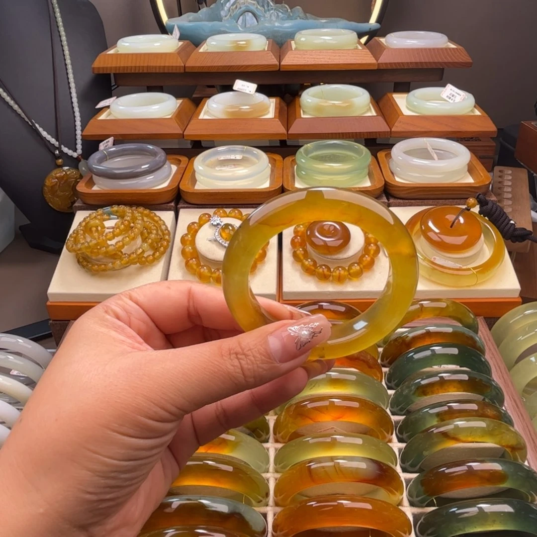 蛇纹石玉未镶嵌53-54