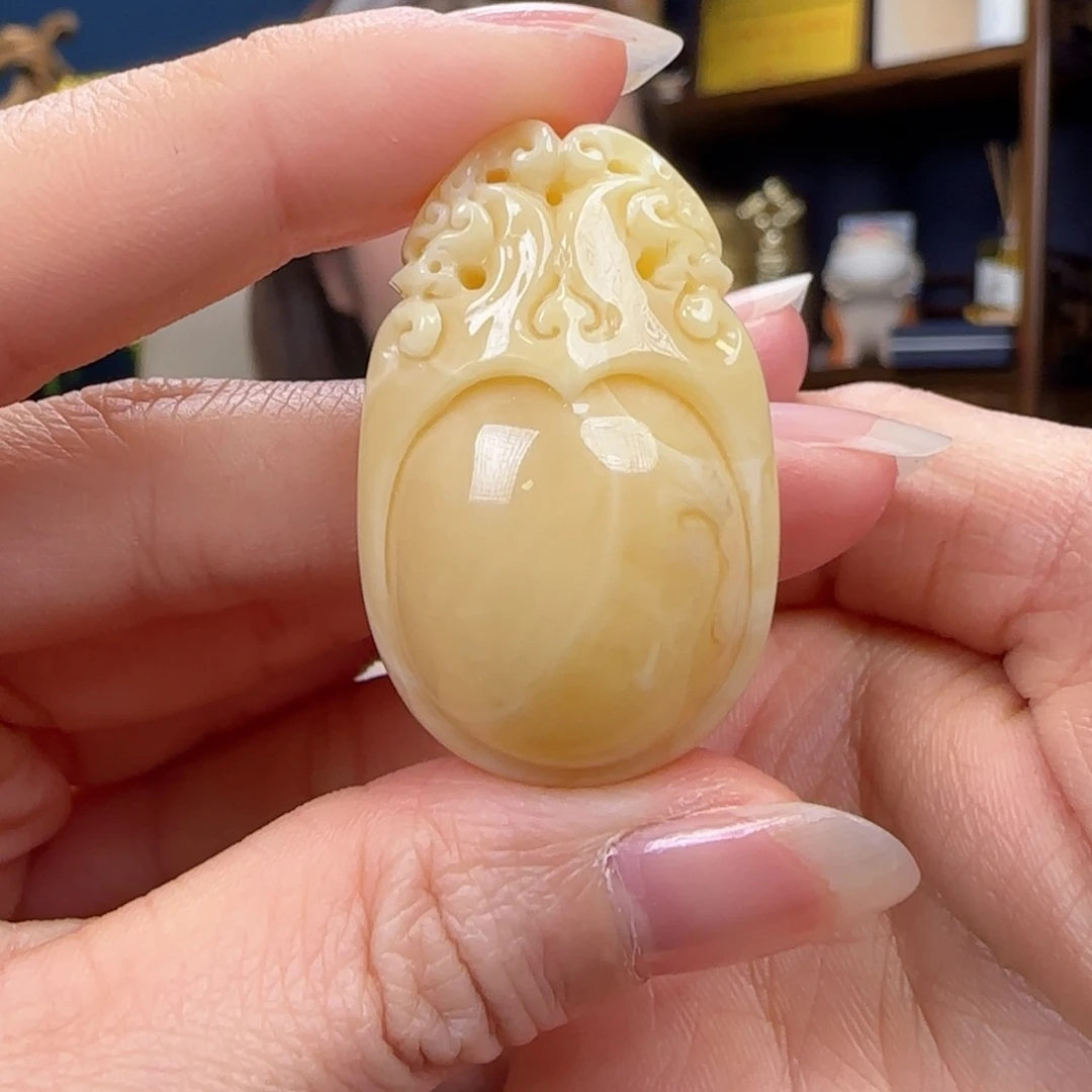 蜜蜡颈饰未镶嵌111111111111