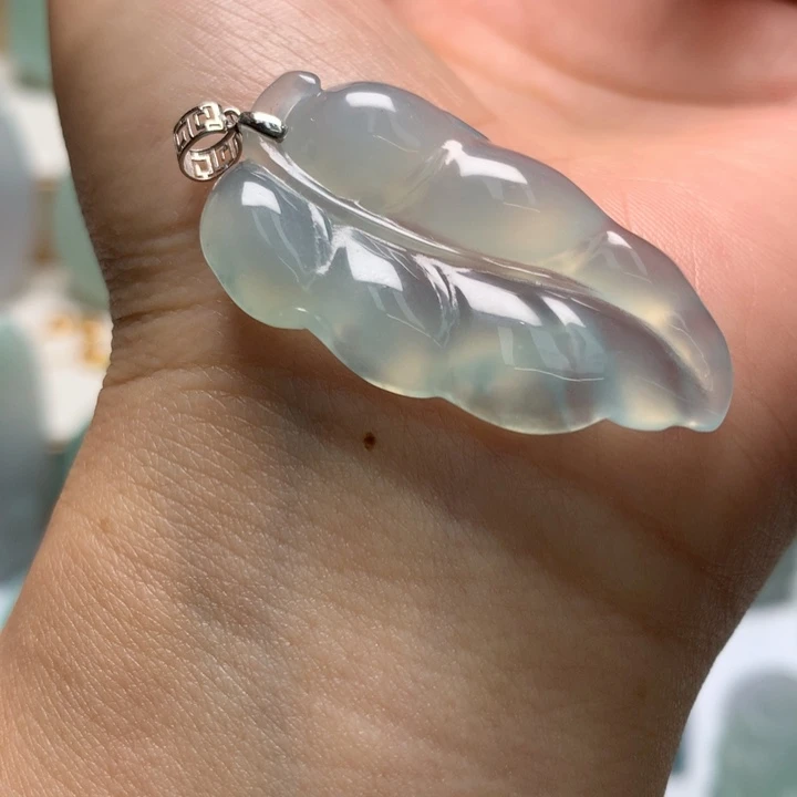 未镶嵌定制翡翠叶子