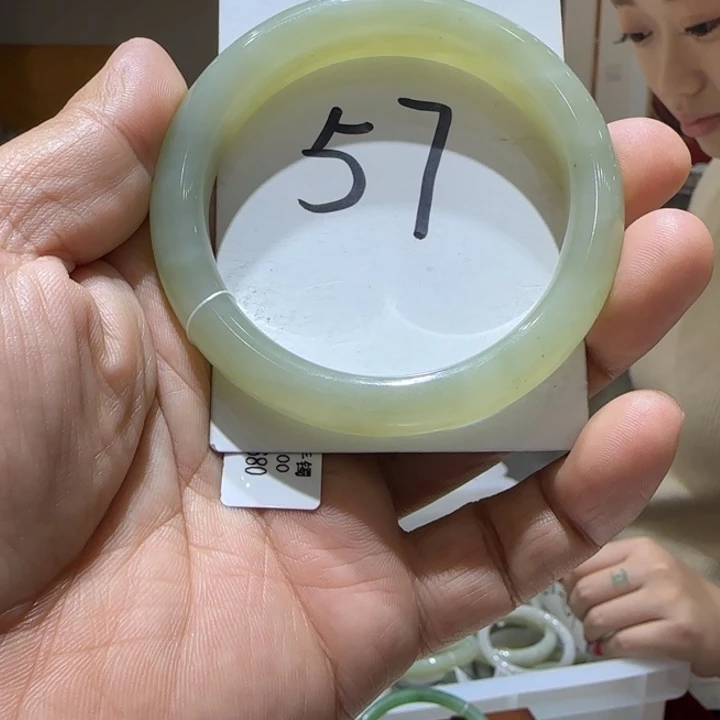 和田玉未镶嵌手镯720