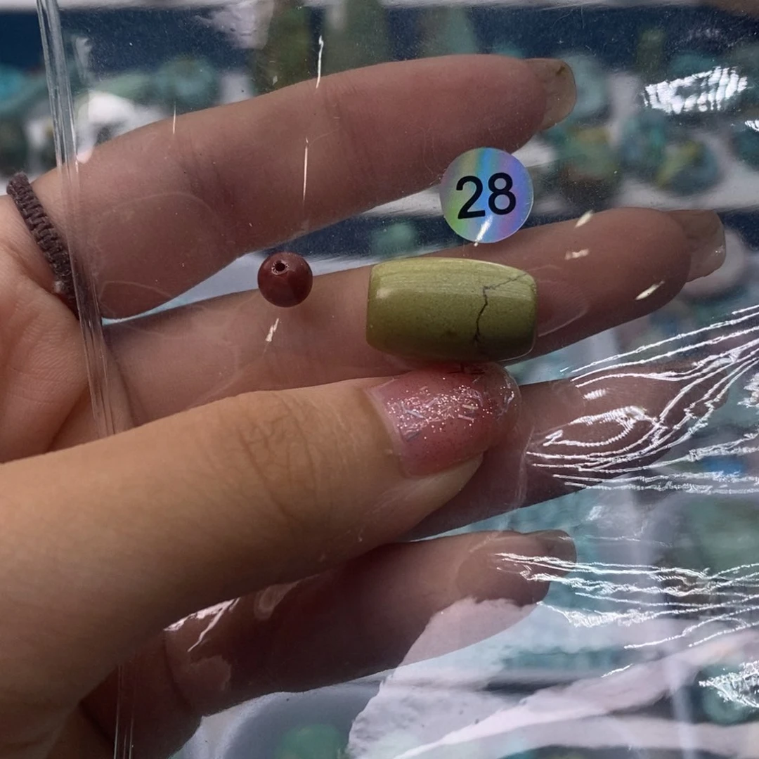 南红玛瑙未镶嵌珠宝奇石