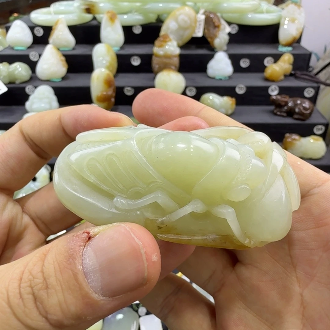 和田玉未镶嵌把件新疆和田玉手把件