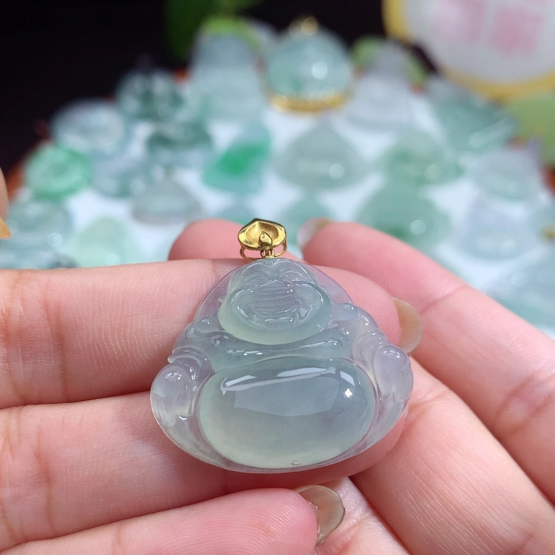 翡翠未镶嵌颈饰佛公