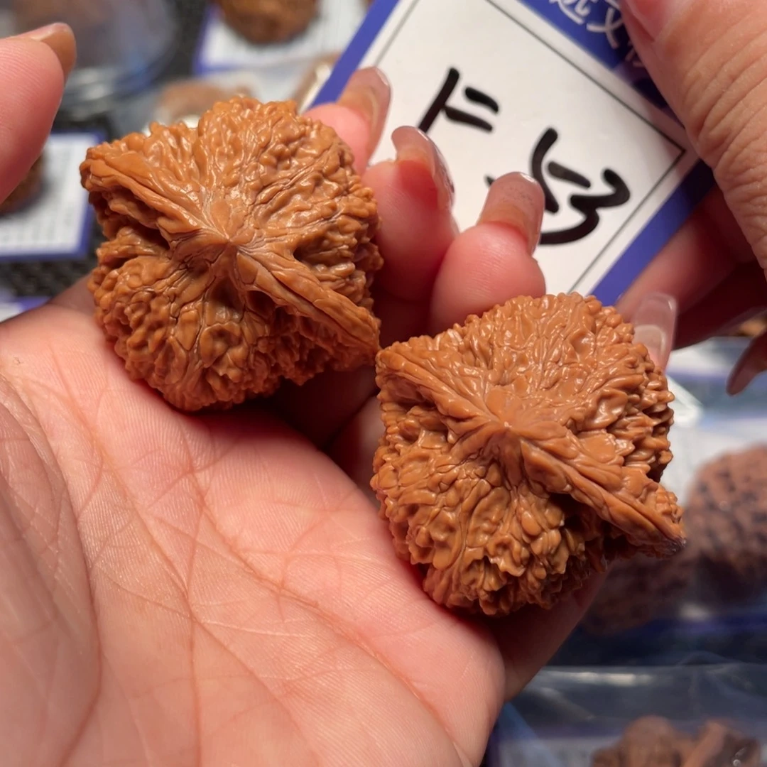 把件桃核53号满天星42