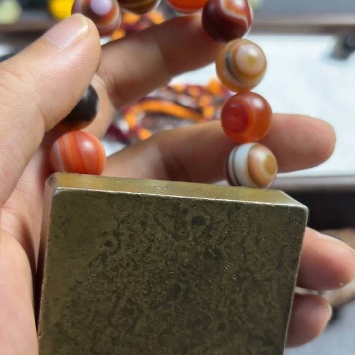 王***陇如图所示一物一拍