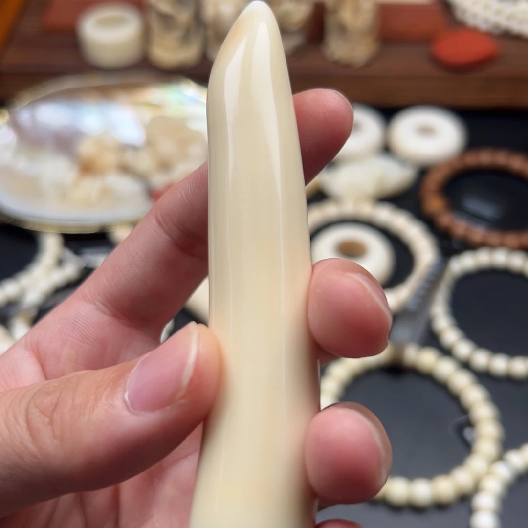 澹***白玉菩提把件大嘴