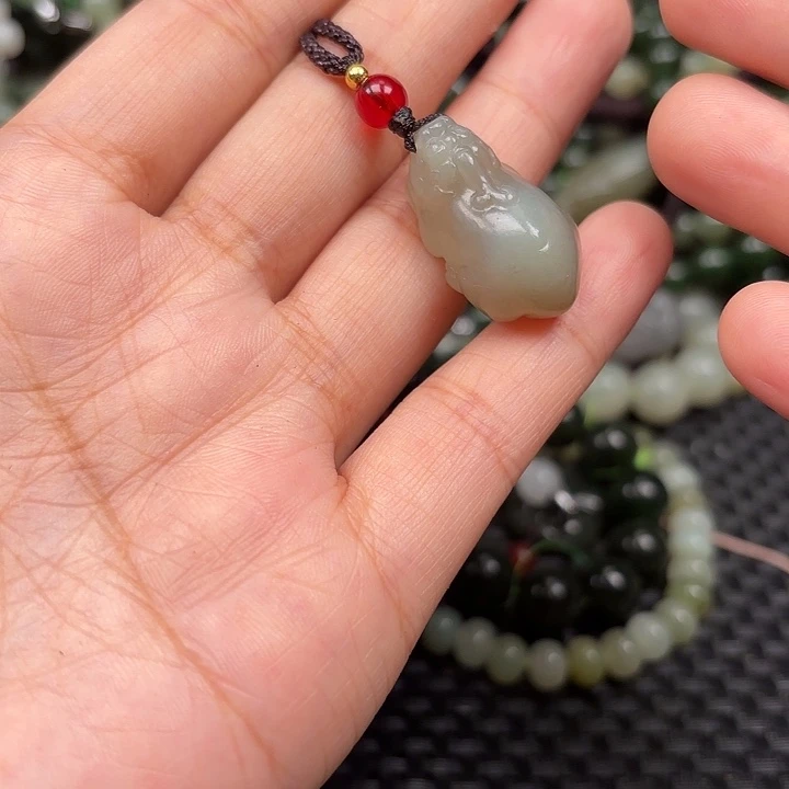 颈饰未镶嵌和田玉多样性发货