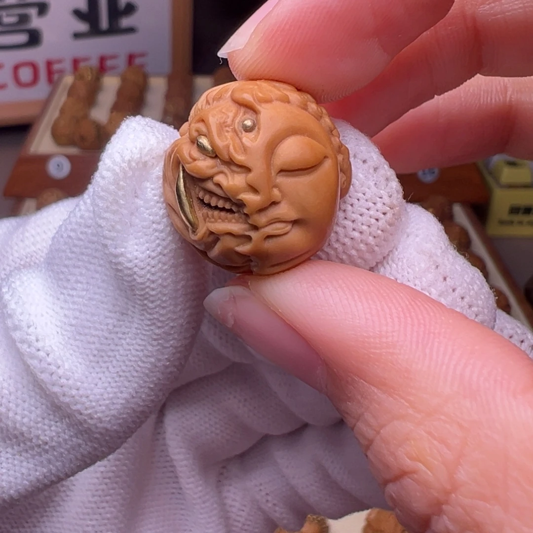 把件猴头核桃镶嵌款佛魔一念全品有正常封口线