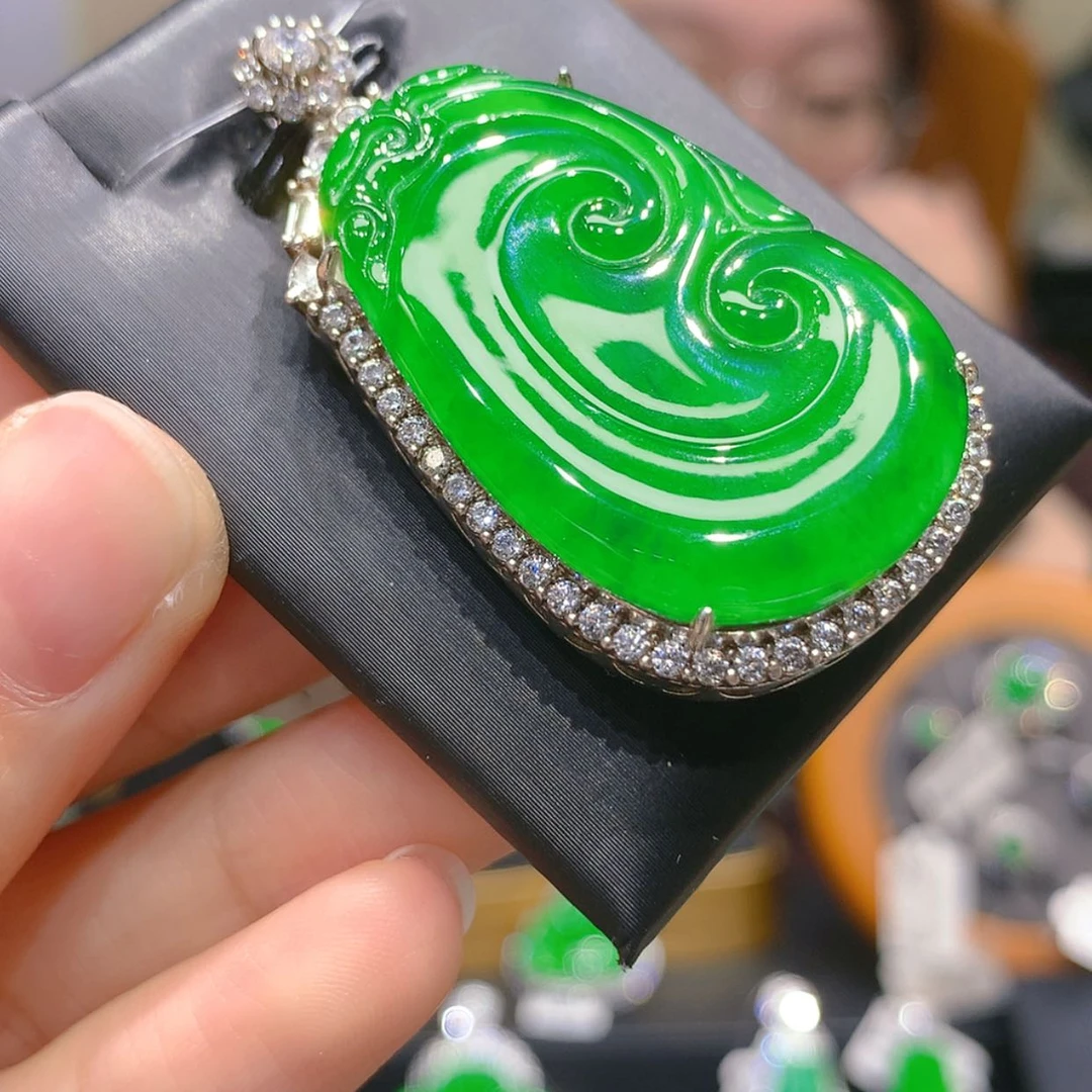 【闪购商品】颈饰银S925镶嵌翡翠4柒姐