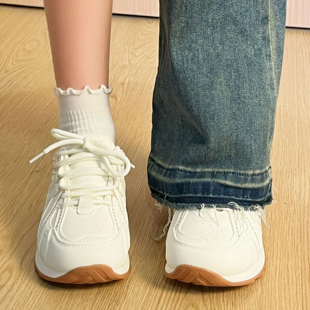 环球秋季小白鞋女款2025新款厚底百搭女鞋韩版低帮板鞋ins潮鞋女