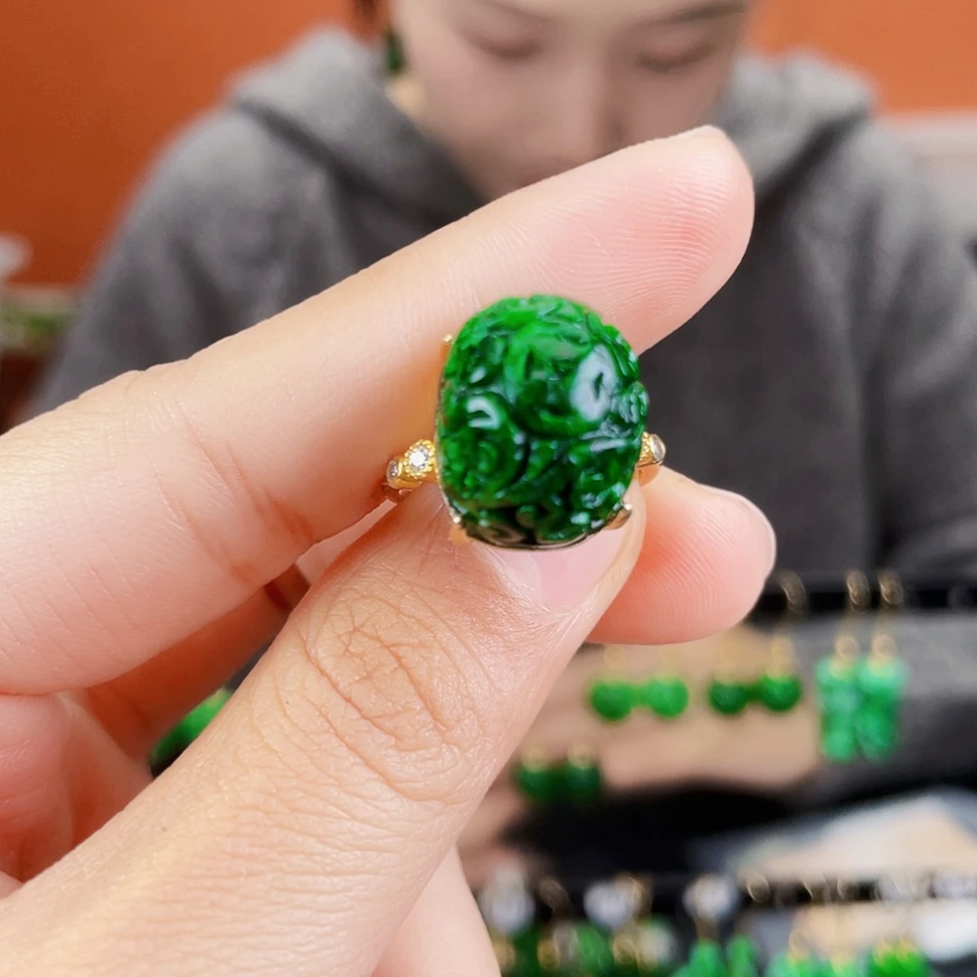 翡翠银S925镶嵌耳饰