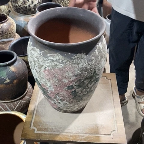 紫砂花盆口20高度28油画瑕疵
