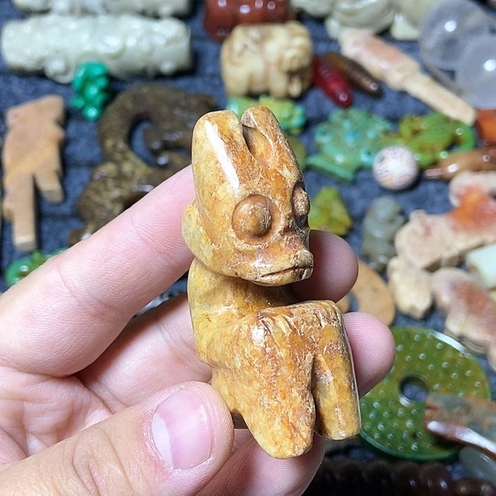 和田玉未镶嵌颈饰32