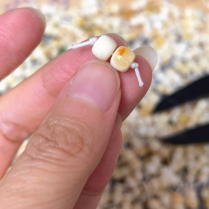 裸石蜜蜡未镶嵌6.5mm一对