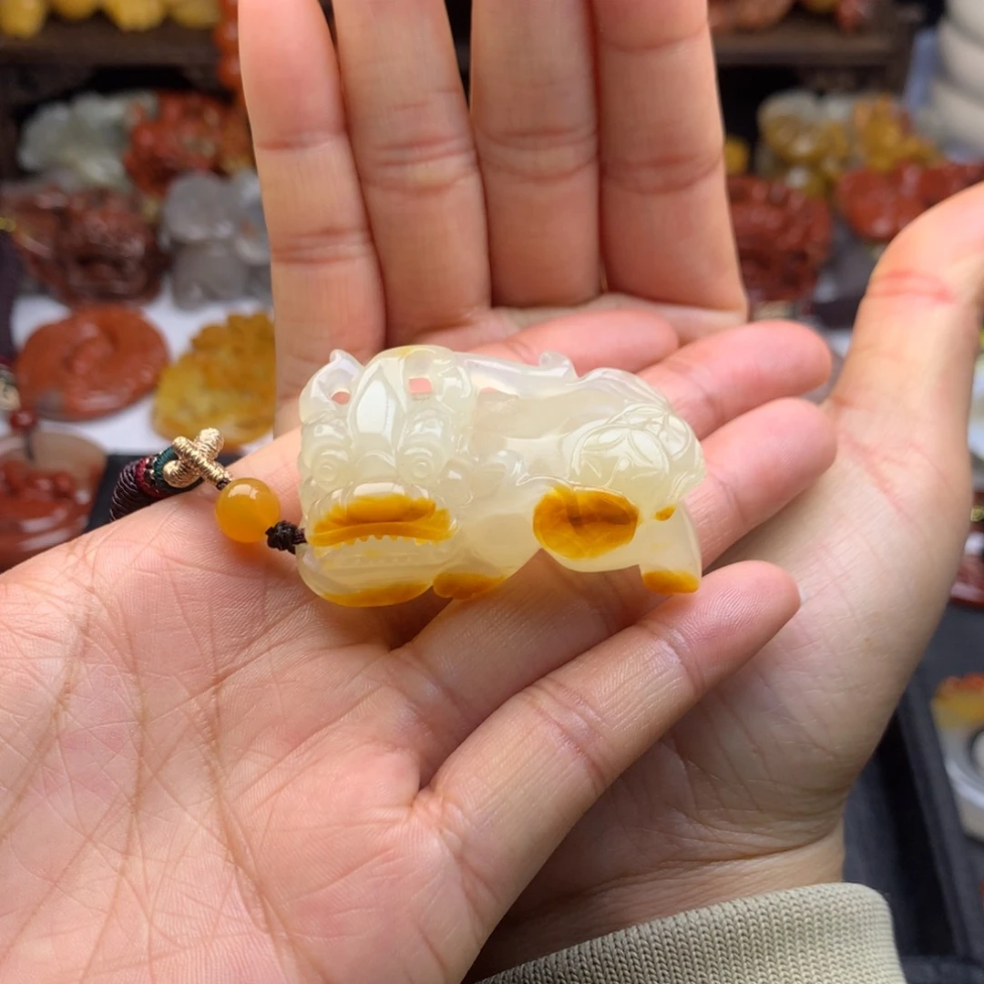 石英质玉（黄龙玉）挂件未镶嵌晏*