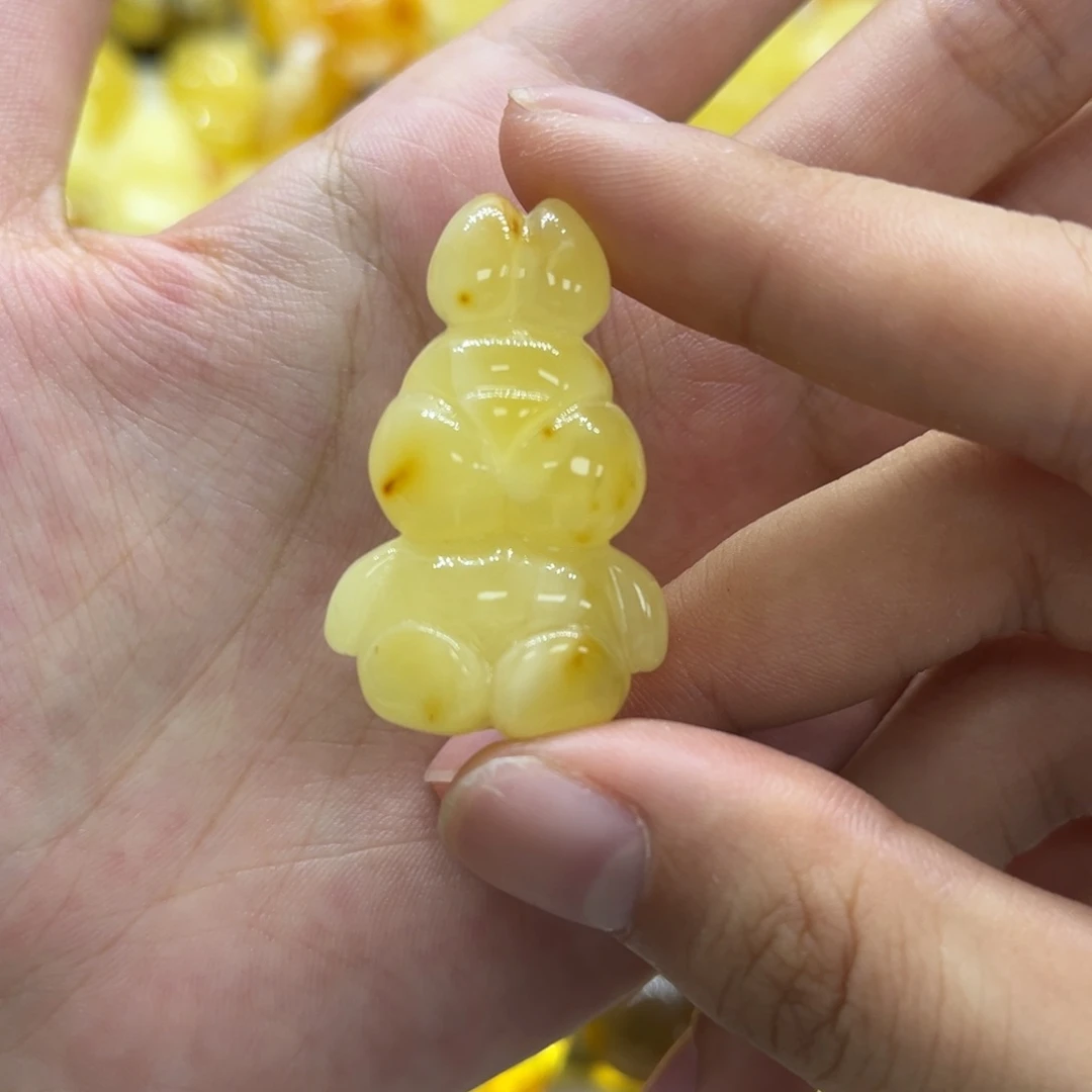 未镶嵌琥珀手链天然琥珀兔子4.9g