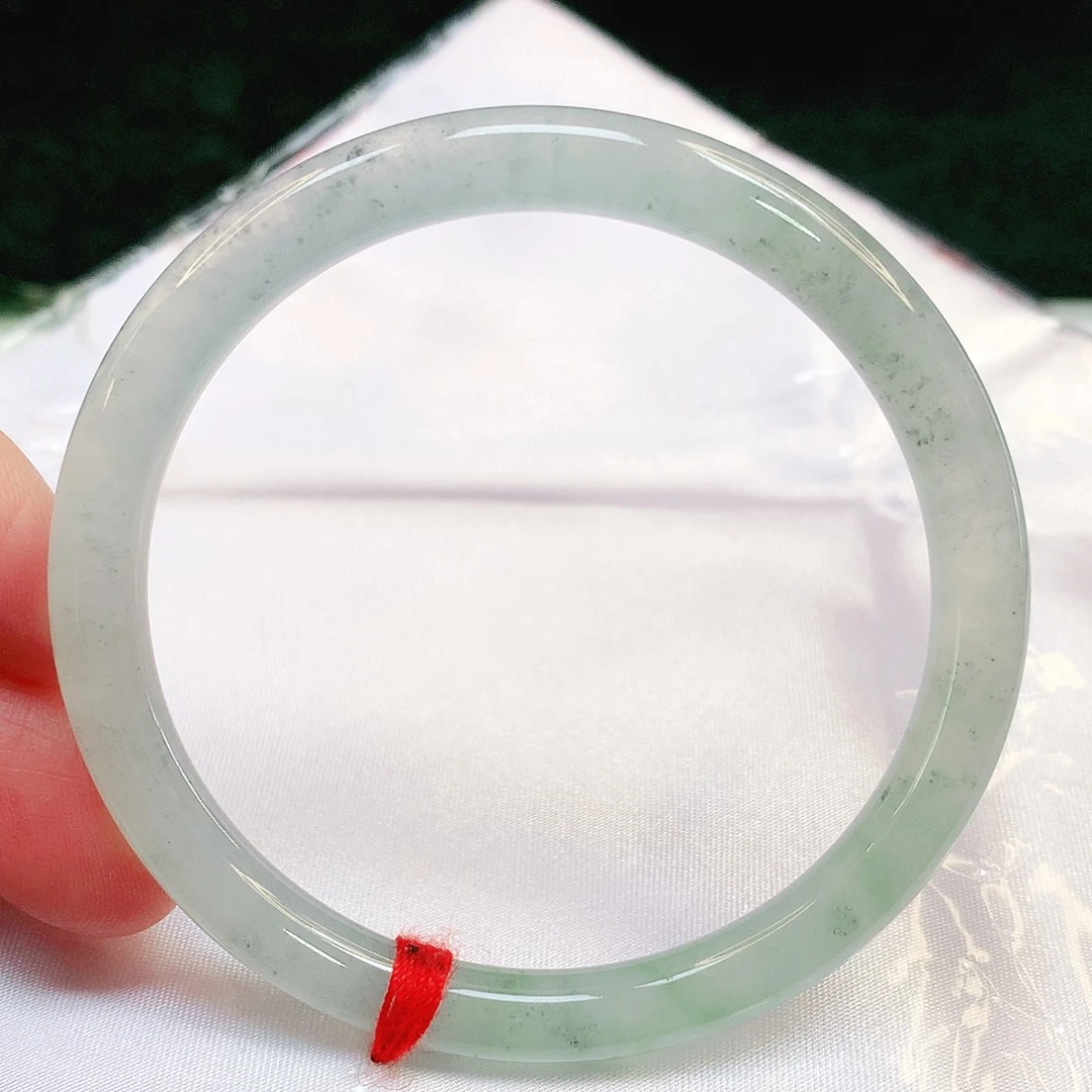 翡翠手镯（圆镯）未镶嵌7号