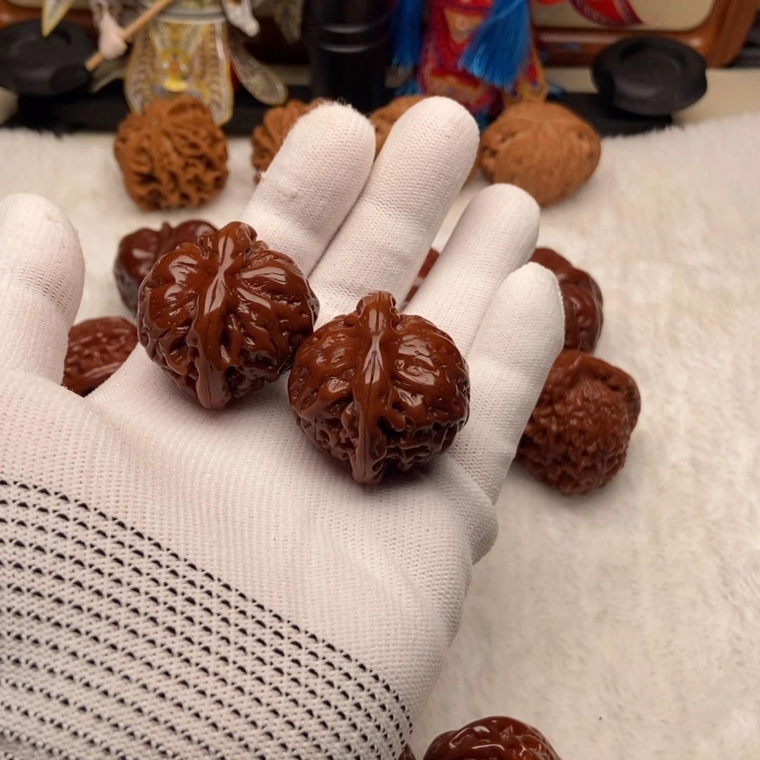 把件文玩核桃虫*狮子头