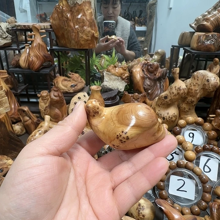 柏木太行崖柏陈化黑油闻香随型手把件