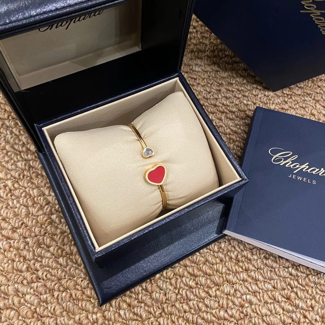 95新 Chopard/萧邦 快乐钻 红色爱心镶钻手镯玫瑰金手镯12044714