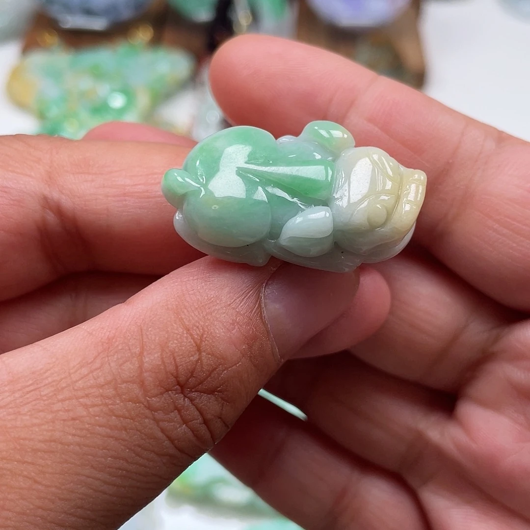 颈饰未镶嵌翡翠翡玉缘翡翠