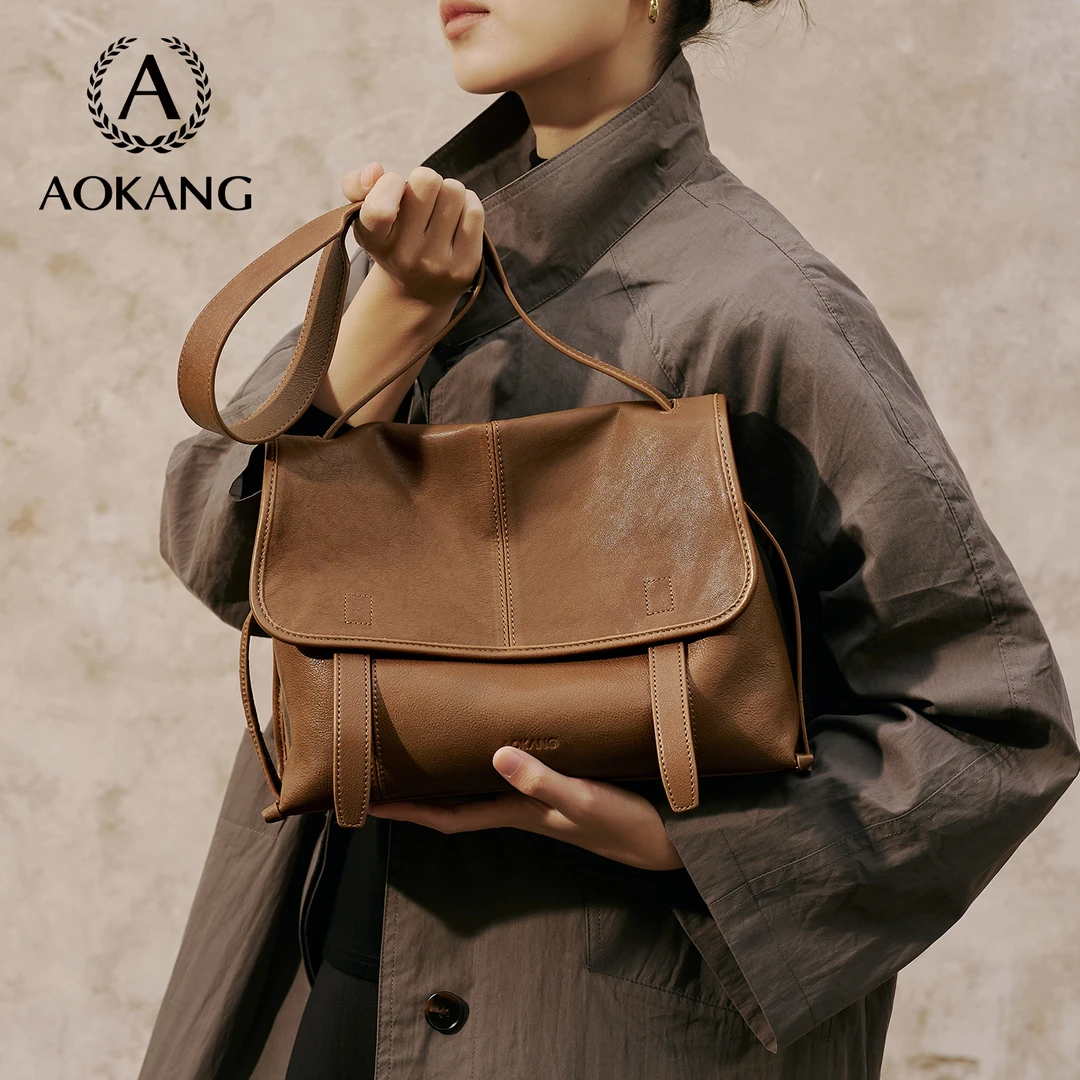 奥康邮差包2026新款大容量真皮单肩包植鞣牛皮通勤大包女士斜挎包