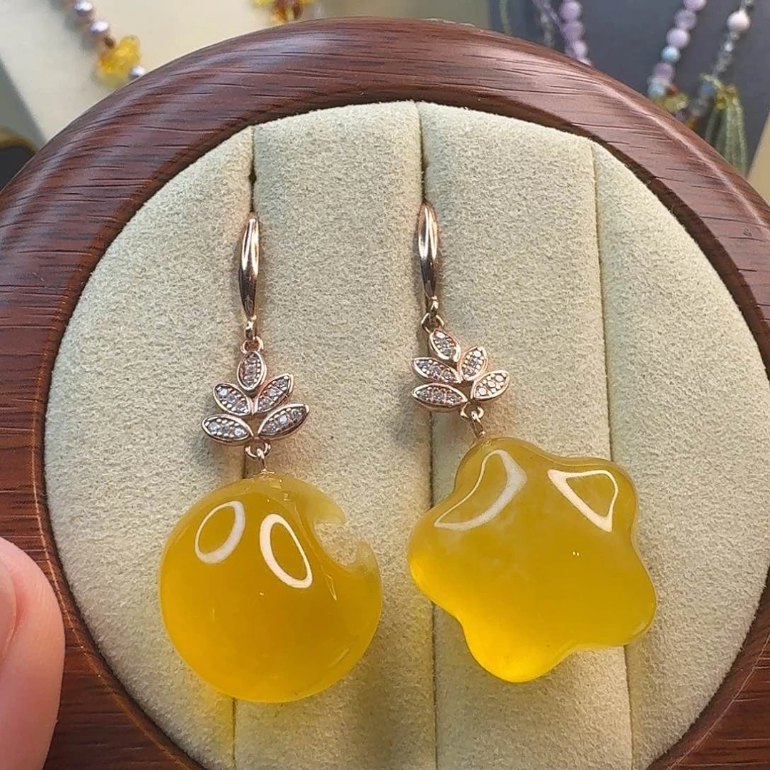 未镶嵌琥珀耳饰琥珀耳饰