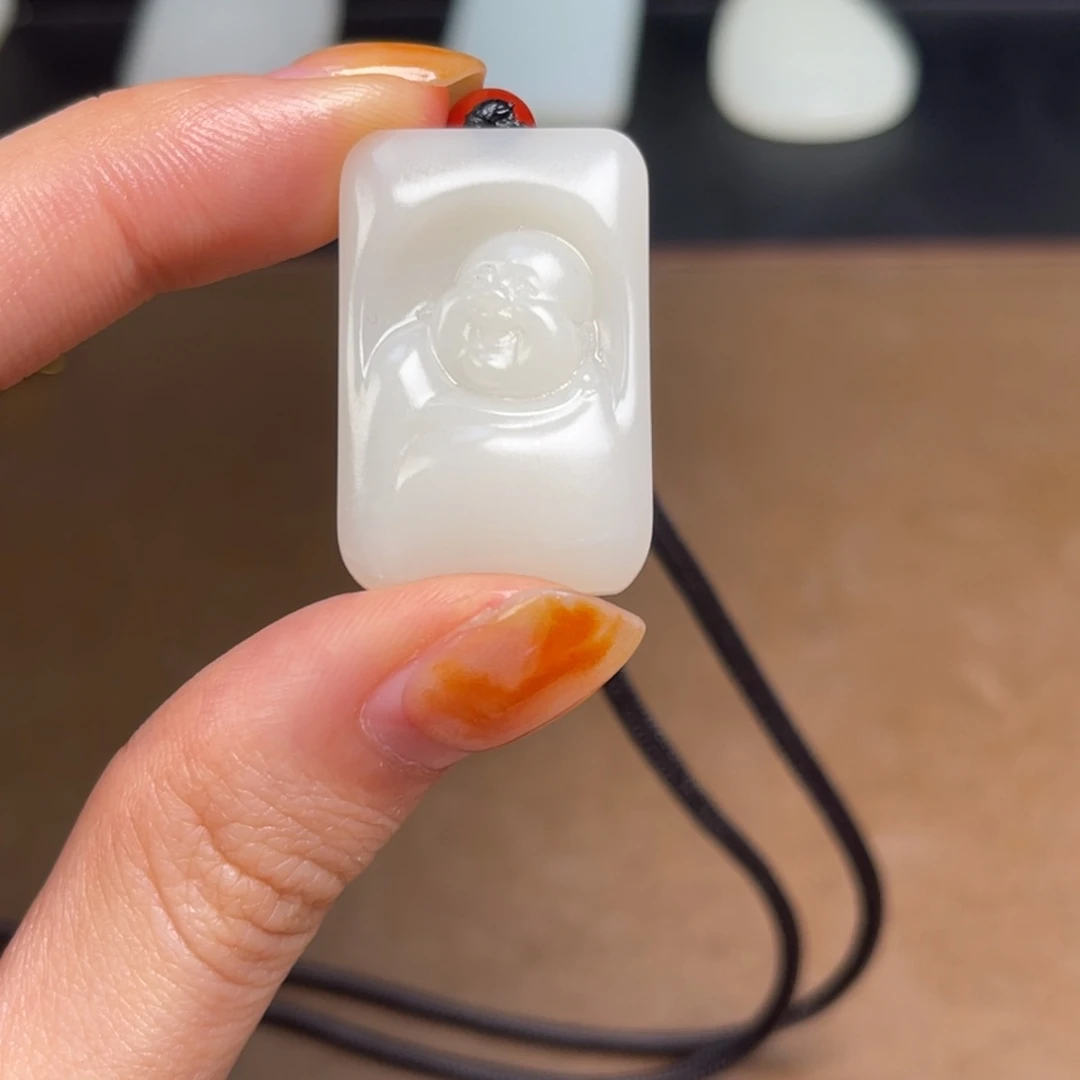 和田玉颈饰未镶嵌49