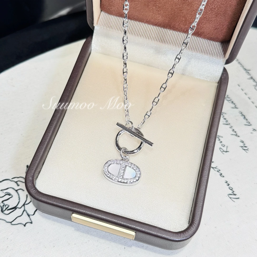 铜合金合成锆石项链 法式轻奢时尚猪鼻子OT扣项链