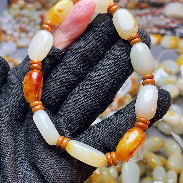 和田玉未镶嵌手链